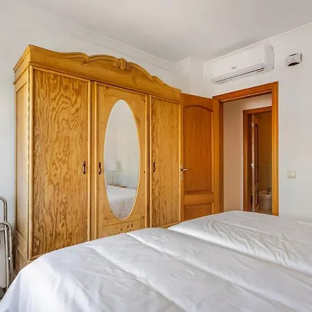 Floor, 2 Bed -